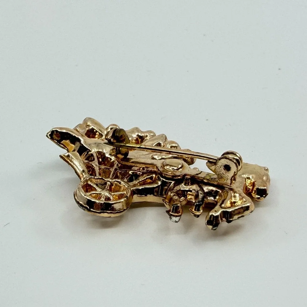 Vintage Gold Tone Horse and Flower Carriage Brooch Enamel Rhinestone Pin Retro